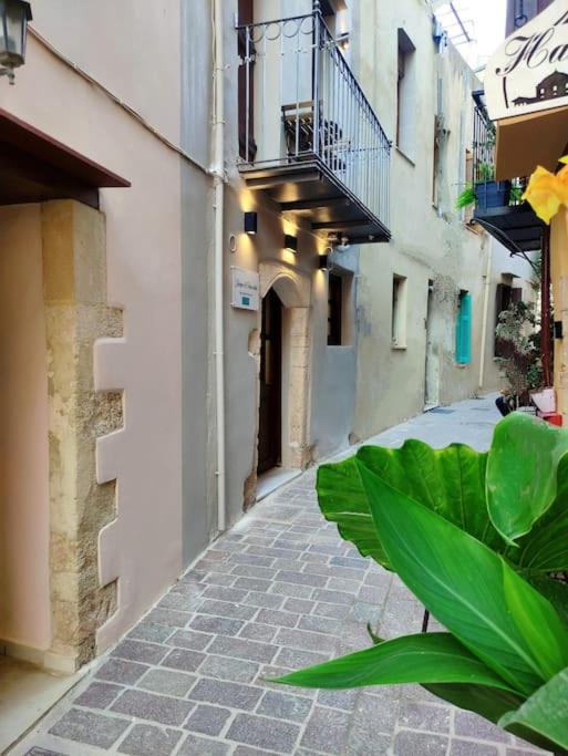 Giorgos & Chara Studio In The Old Port Chania  Eksteriør billede